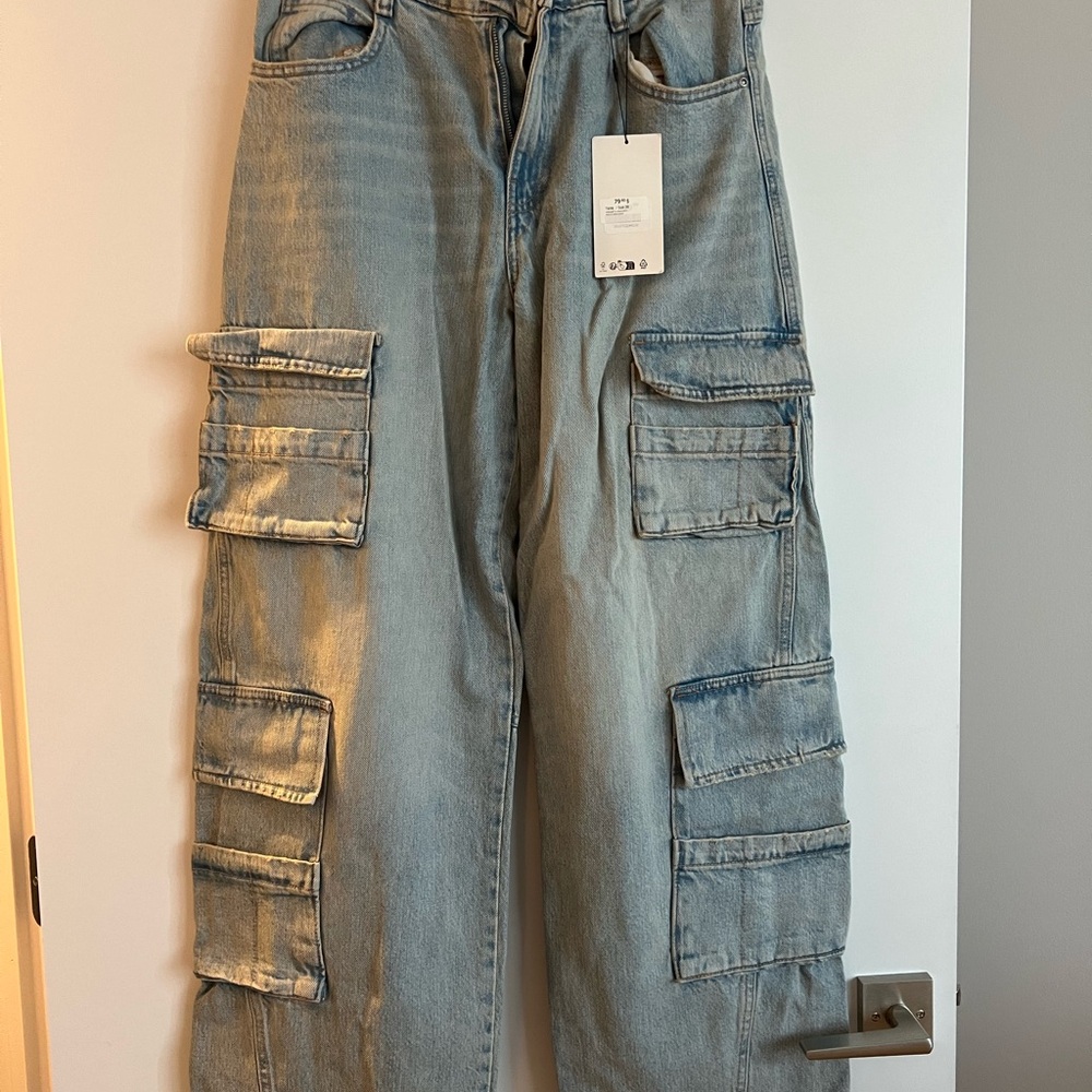 Brand new Women’s Blue Cargo Jeans Zara